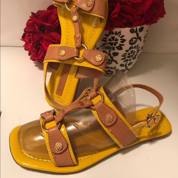 BCBG SANDAL - Picture 2 of 4